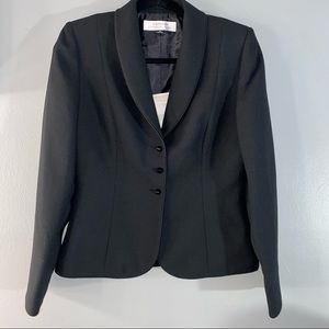 Tahari Arthur S. Levine Black Blazer Size 4